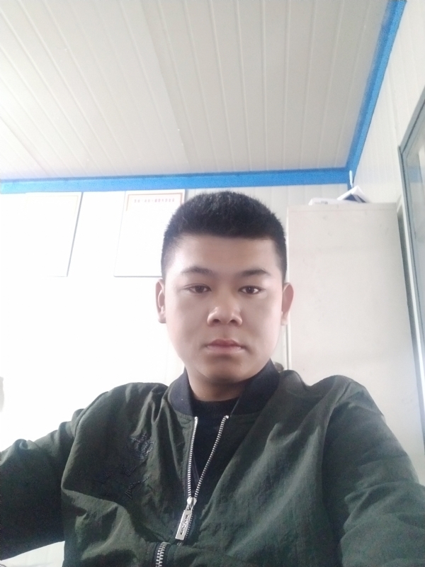 少校的第一张照片--漳平交友网