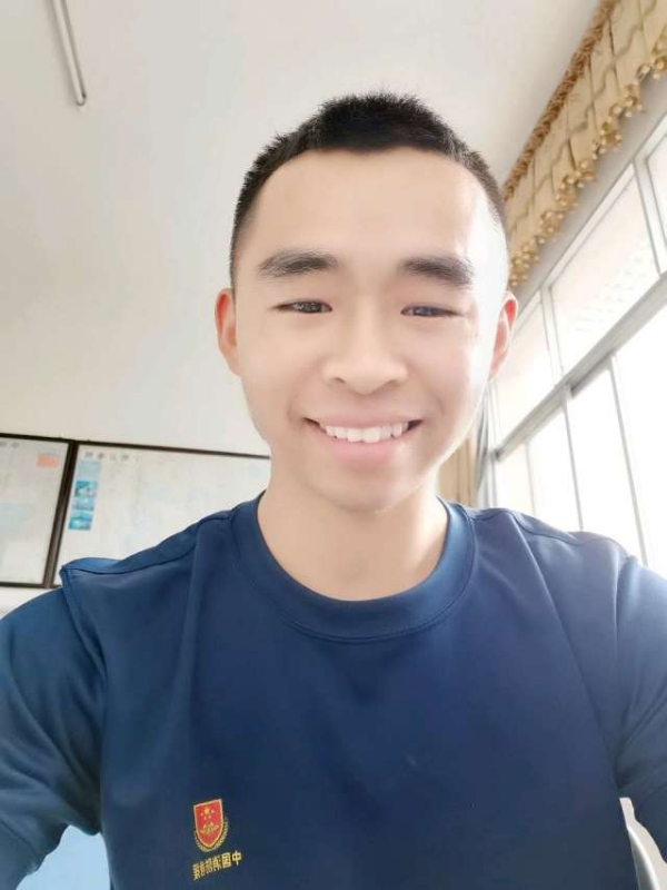 超超的第一张照片--漳平交友网