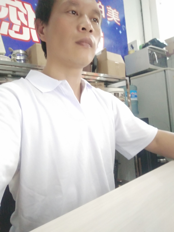深蓝色的海的第一张照片--漳平交友网