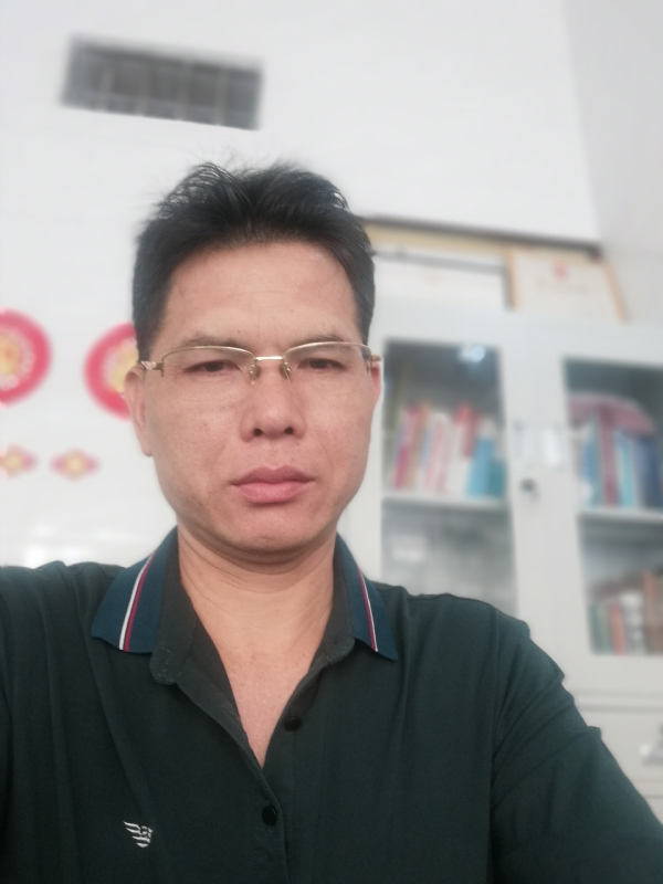 后视镜的第一张照片--漳平交友网